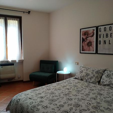 La Dama Di Fiori Villa Verolanuova Luaran gambar